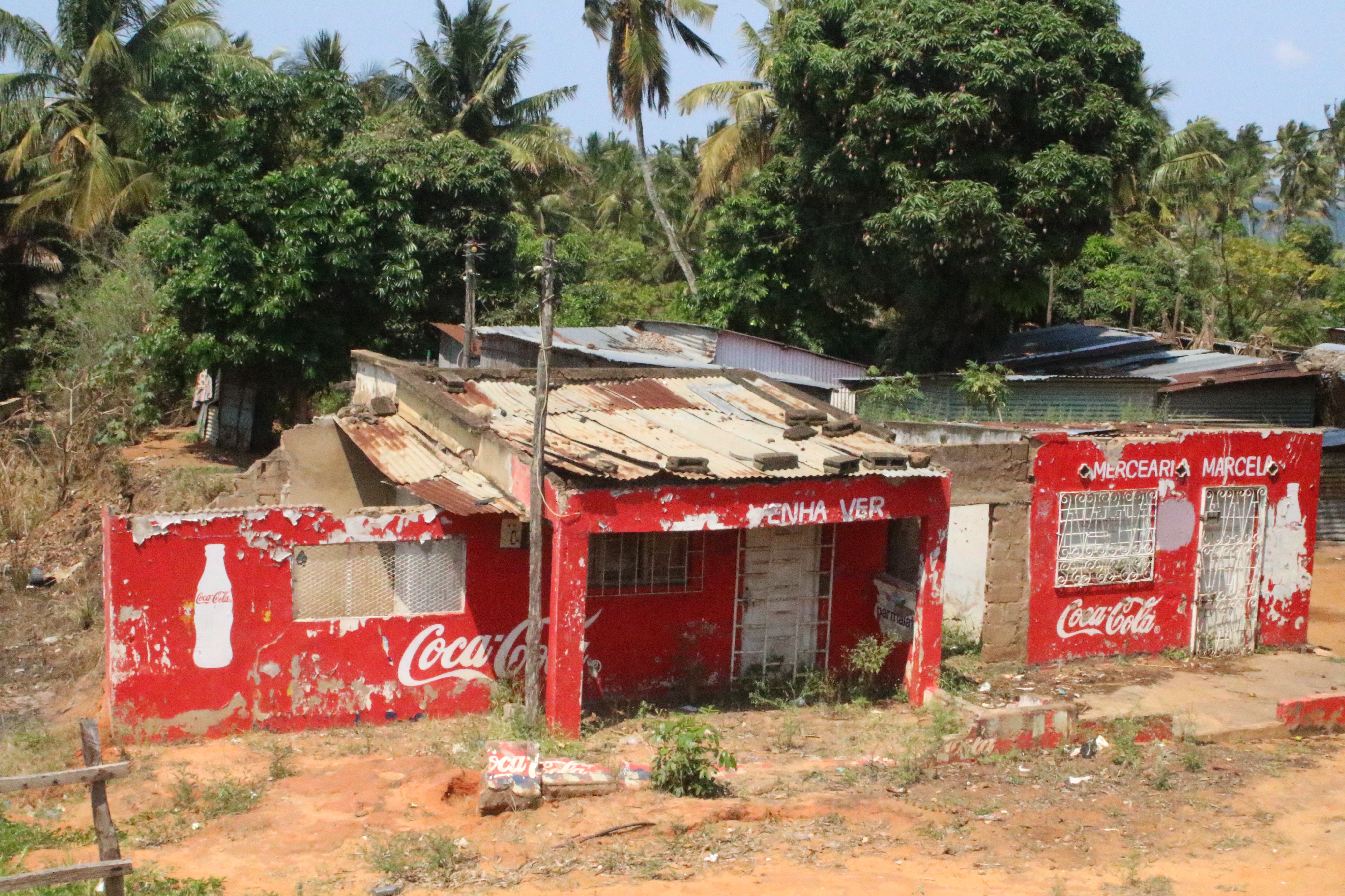 Truck Day 11 – Maputo to Inhambane (Barra Beach)