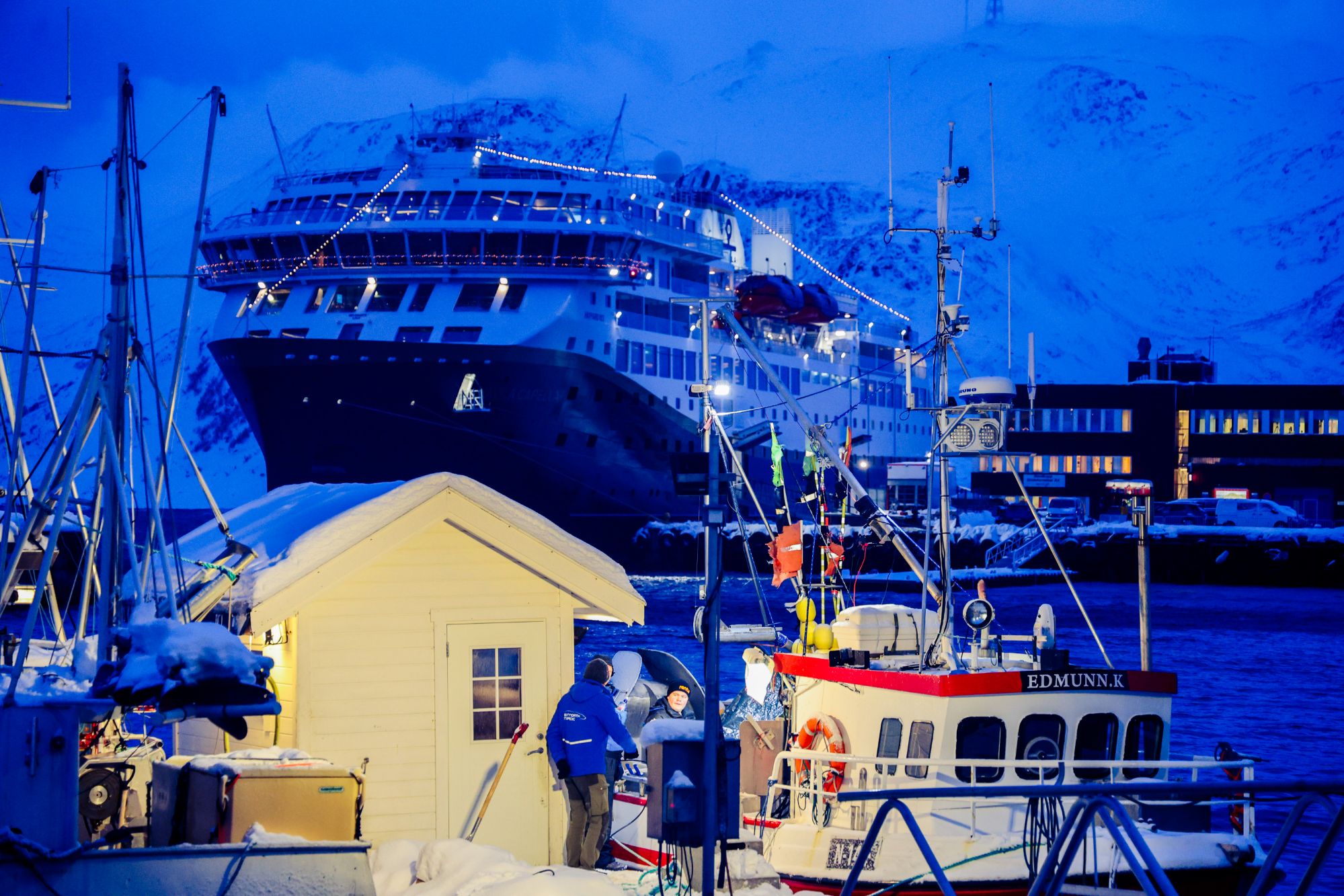 Norwegian Coastal Express: Oksfjord→Hammerfest→ Havoysund→Honningsvag→Kjollefjord→ Mehamm→Berlevag